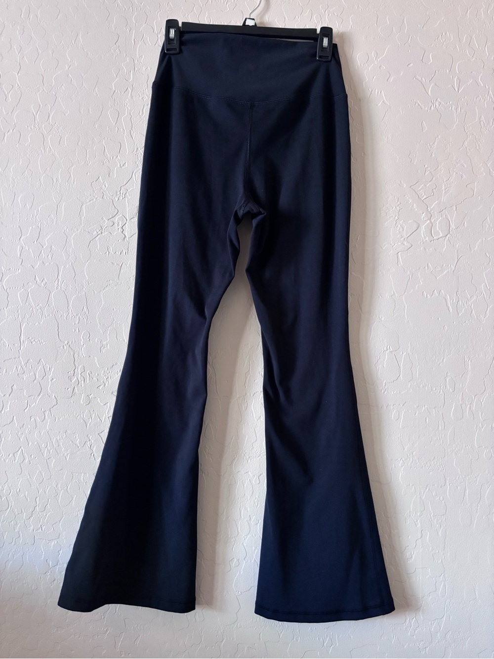 Yogalicious Black Flare Women’s Leggings Soze Large - Picture 3 of 3
